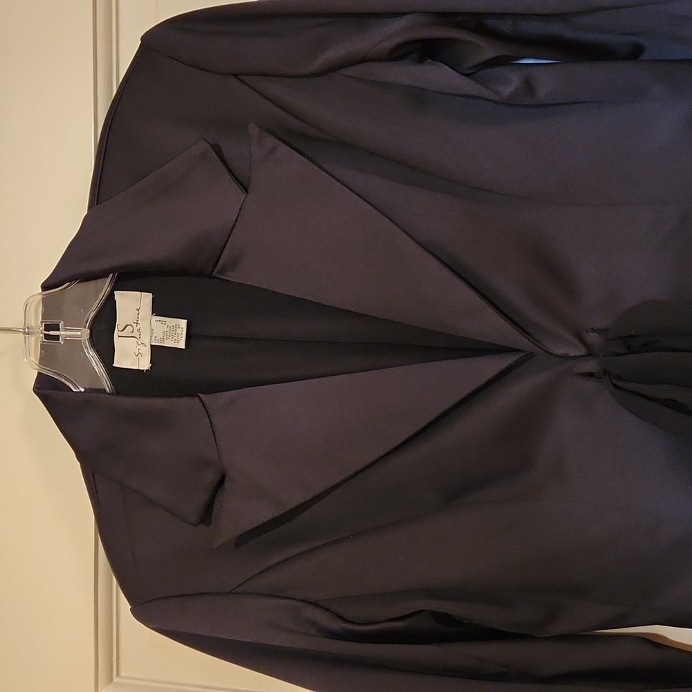 Js Signature Tuxedo Style Black Satin Jacket Size… - image 8